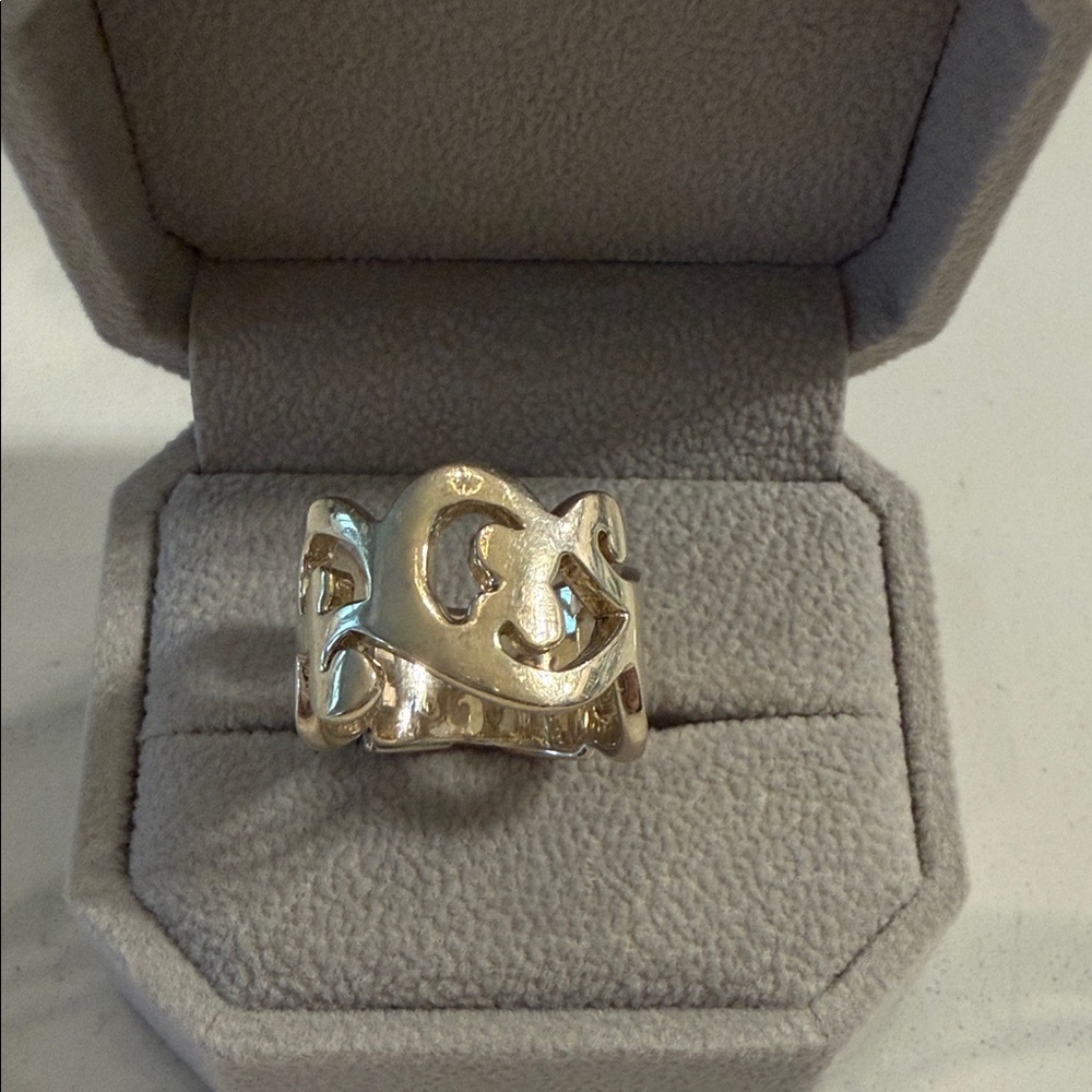 Retired Silpada Elegant Women's Sterling Silver Openwork Statement Ring